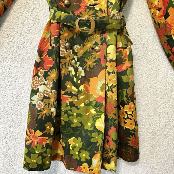 Travel Coat Travelcoats by Naman in a Flower Power Hippie Nylon 1970s Fashion - Picture 4 of 16